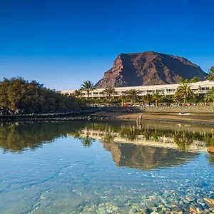https://apartamentos-charco-del-conde.in-canary-islands.com