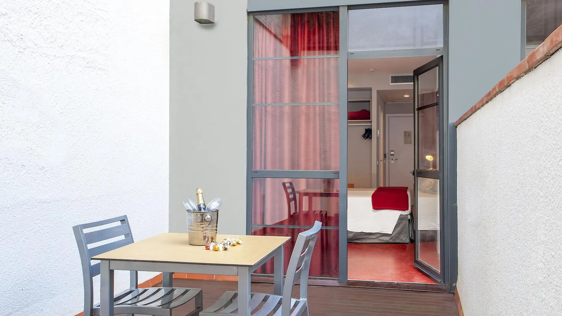 Ciutat Vella Hotel Barcelona 3*,  Spain
