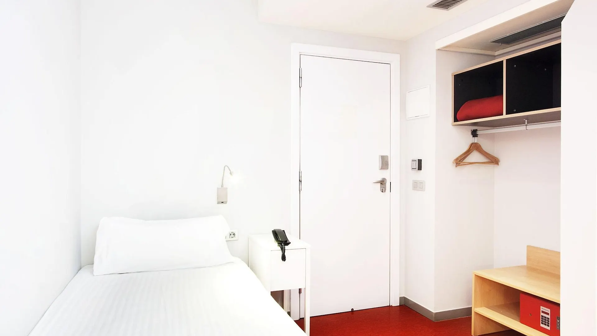 Ciutat Vella Hotel Barcelona